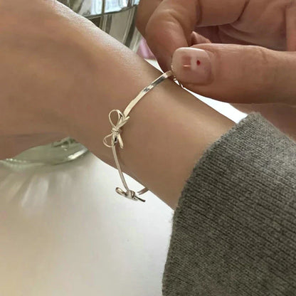 CZTICLE® Modisches Armband mit süßer Schleife